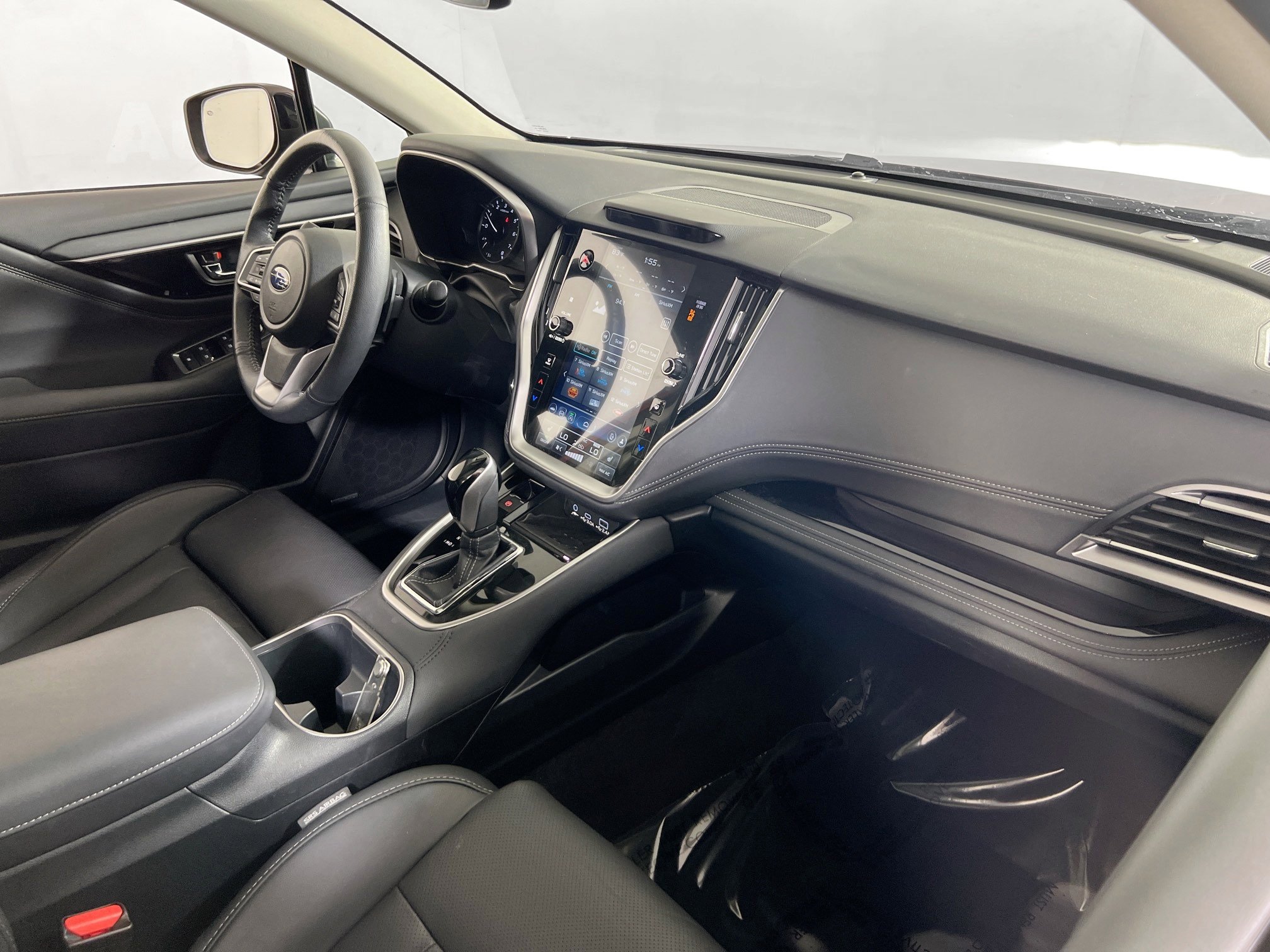 Used 2023 Subaru Outback Limited image 28