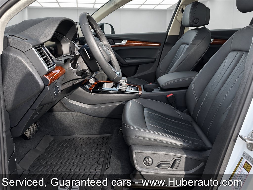 Used 2023 Audi Q5 2.0T Premium Plus w/ Premium Plus Package AWD/4WD image 9