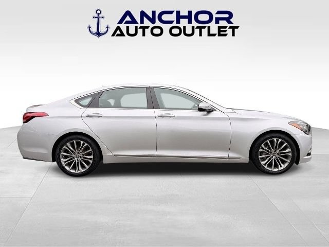 Used 2015 Hyundai Genesis 3.8 RWD image 9