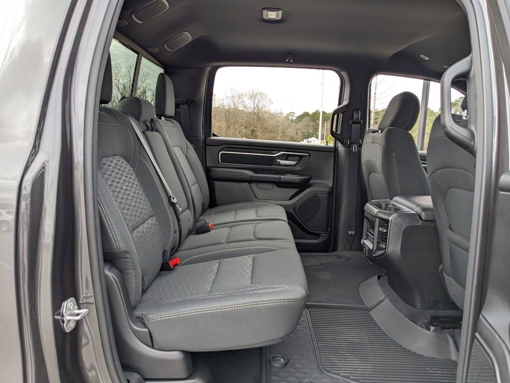 New 2026 RAM 1500 4x4 Crew Cab image 48