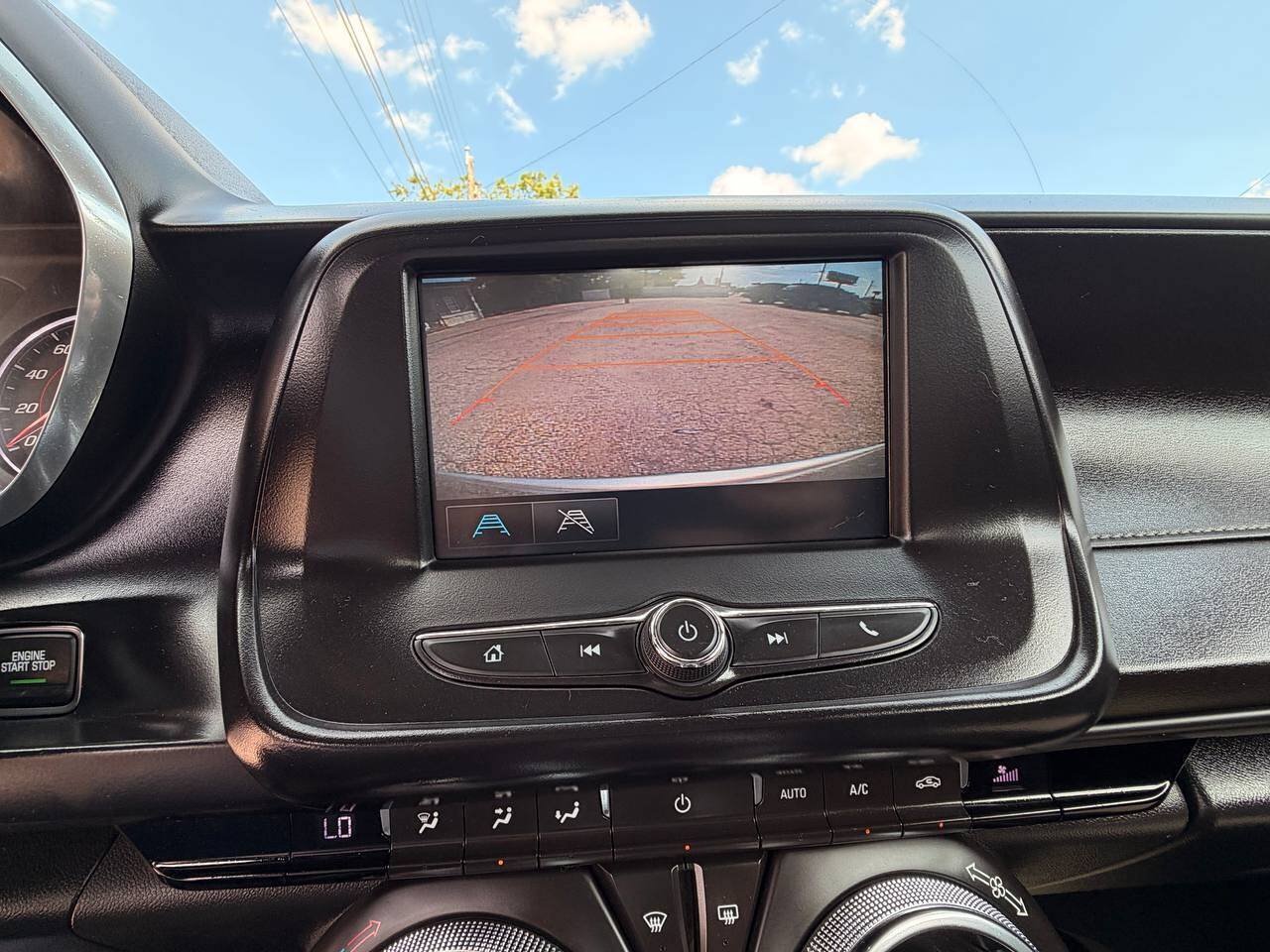 Used 2016 Chevrolet Camaro LT RWD image 19