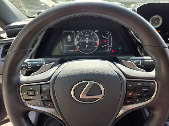 Used 2024 Lexus ES 250 w/ Premium Package image 23