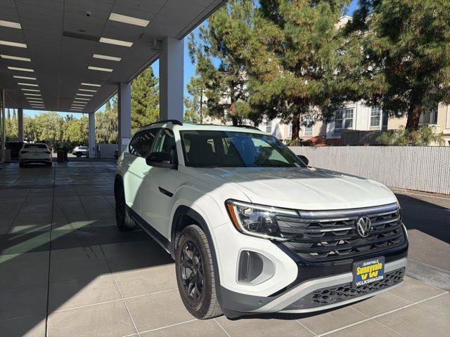 New 2024 Volkswagen Atlas Peak Edition SE AWD/4WD image 7