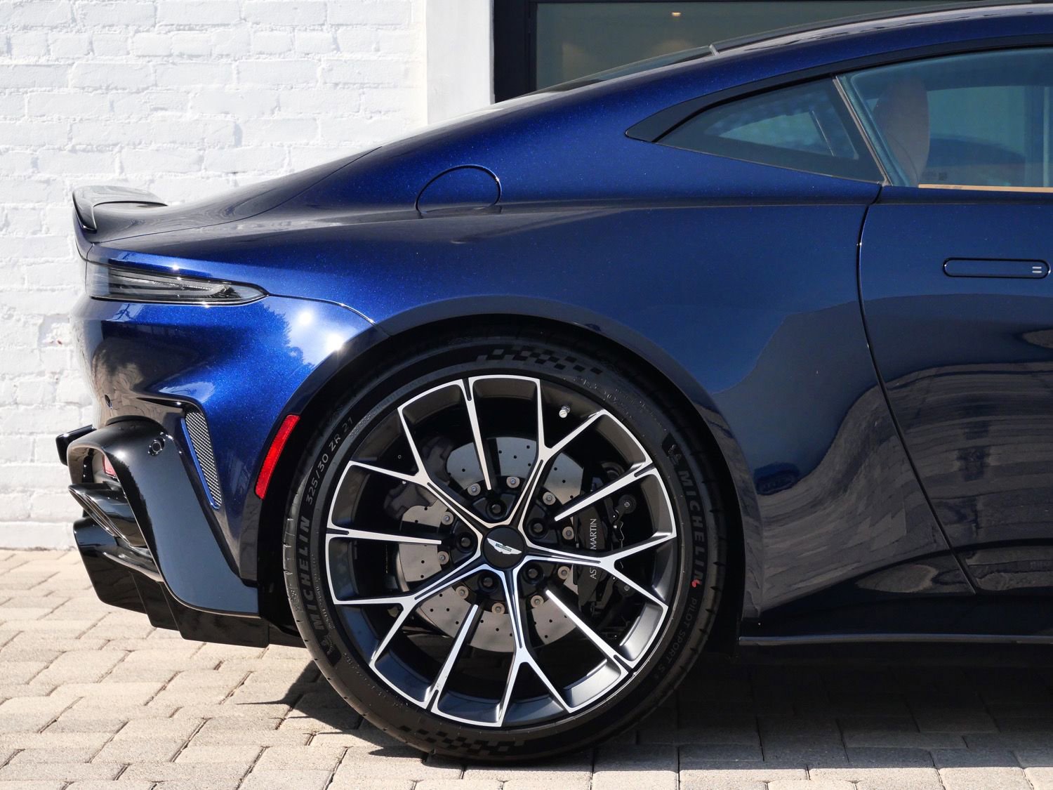 New 2026 Aston Martin V8 Vantage S RWD image 24