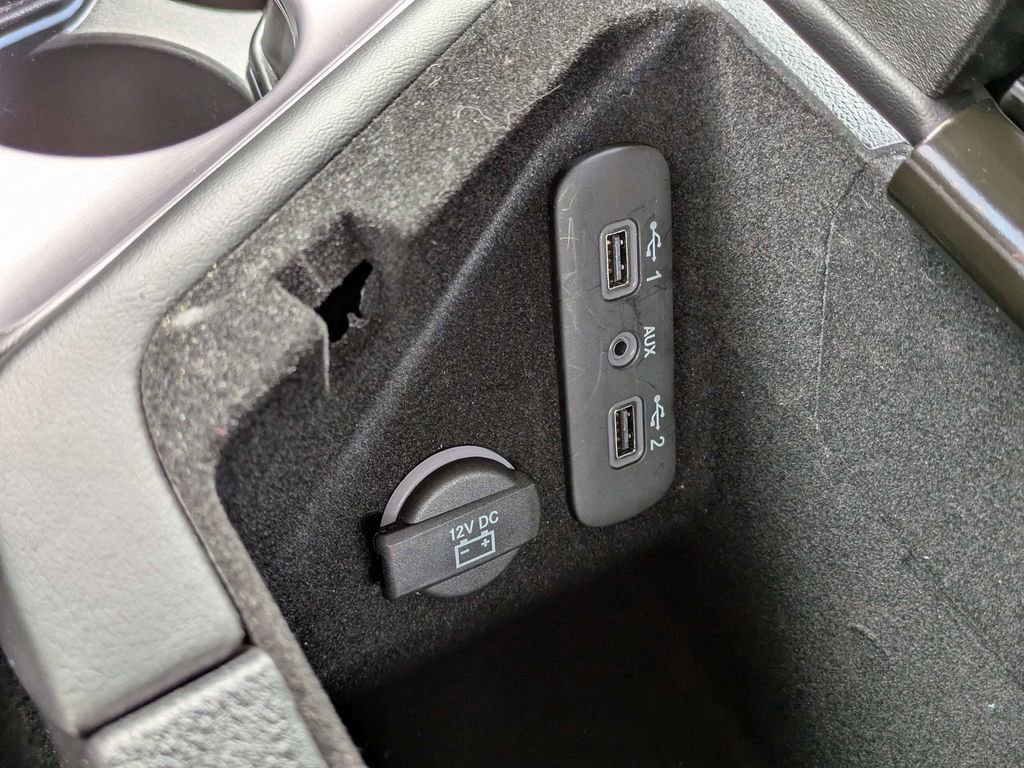 Used 2023 Dodge Challenger R/T w/ T/A Package image 25