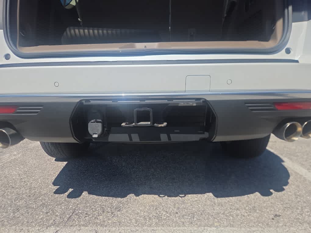 Used 2023 GMC Yukon XL Denali AWD/4WD image 16