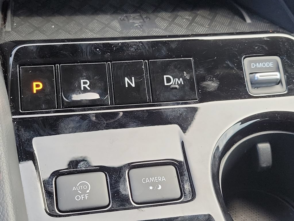 Certified 2025 Nissan Murano SV AWD/4WD image 38