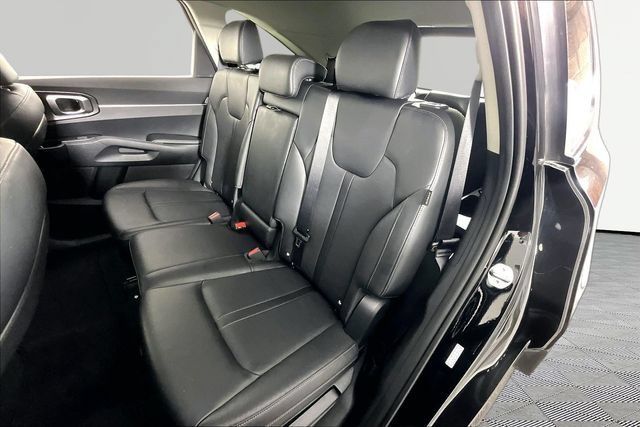 Certified 2026 Kia Sorento S w/ S Panoramic Sunroof Package FWD image 21