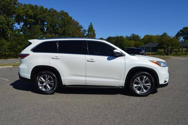 Used 2015 Toyota Highlander XLE FWD image 74