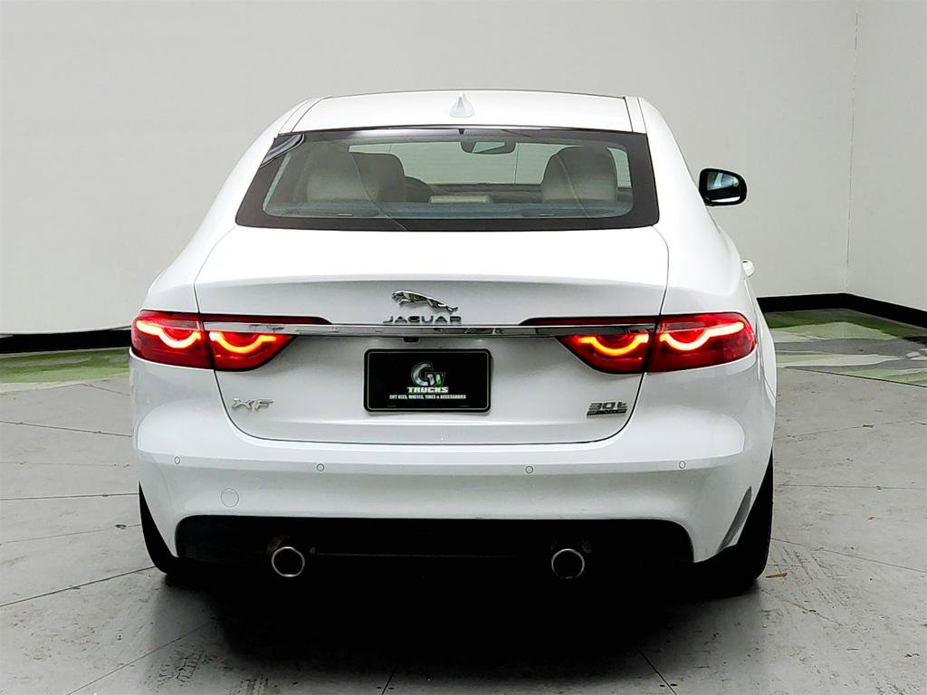 Used 2020 Jaguar XF Prestige AWD/4WD image 6