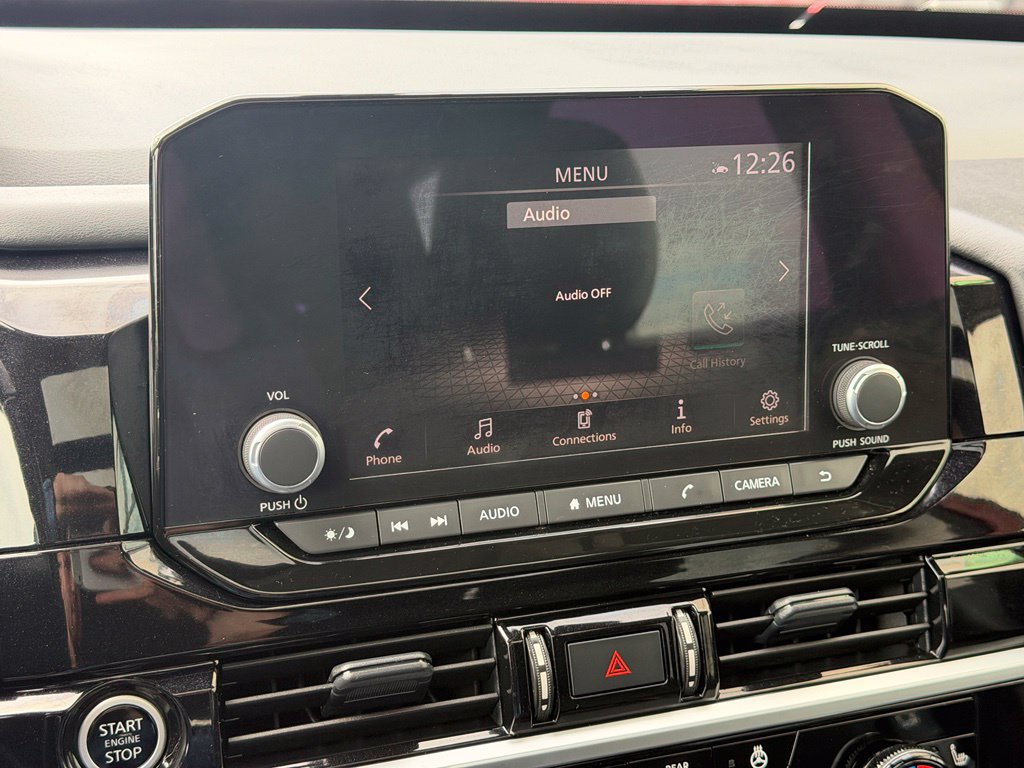 Used 2024 Nissan Pathfinder SV AWD/4WD image 14