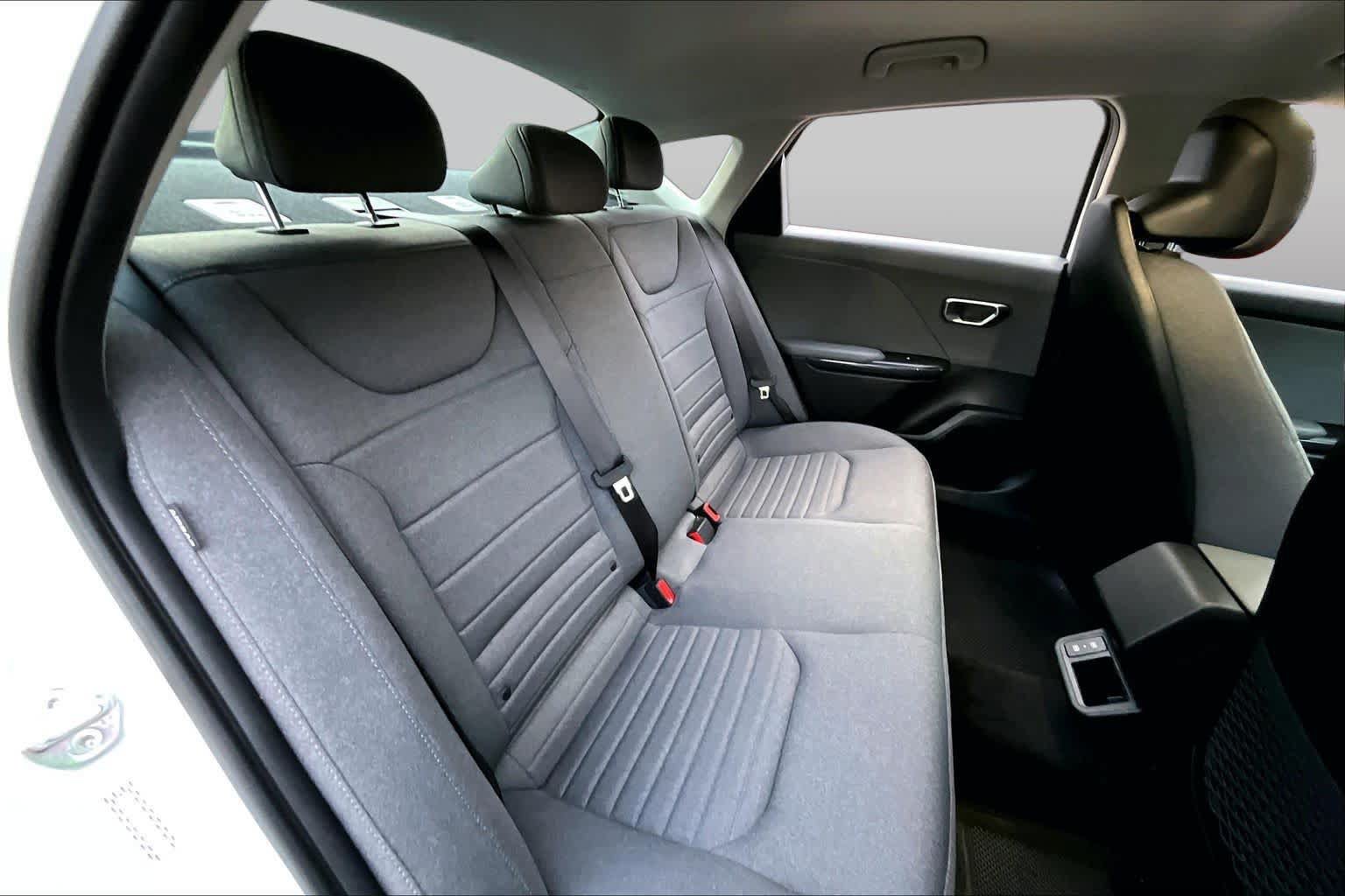 Certified 2025 Kia K4 EX FWD image 19