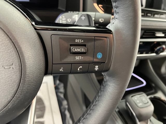 Used 2023 Nissan Rogue Platinum w/ Platinum Premium Package FWD image 23