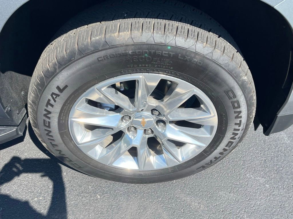 Used 2026 Chevrolet Tahoe Premier AWD/4WD image 8