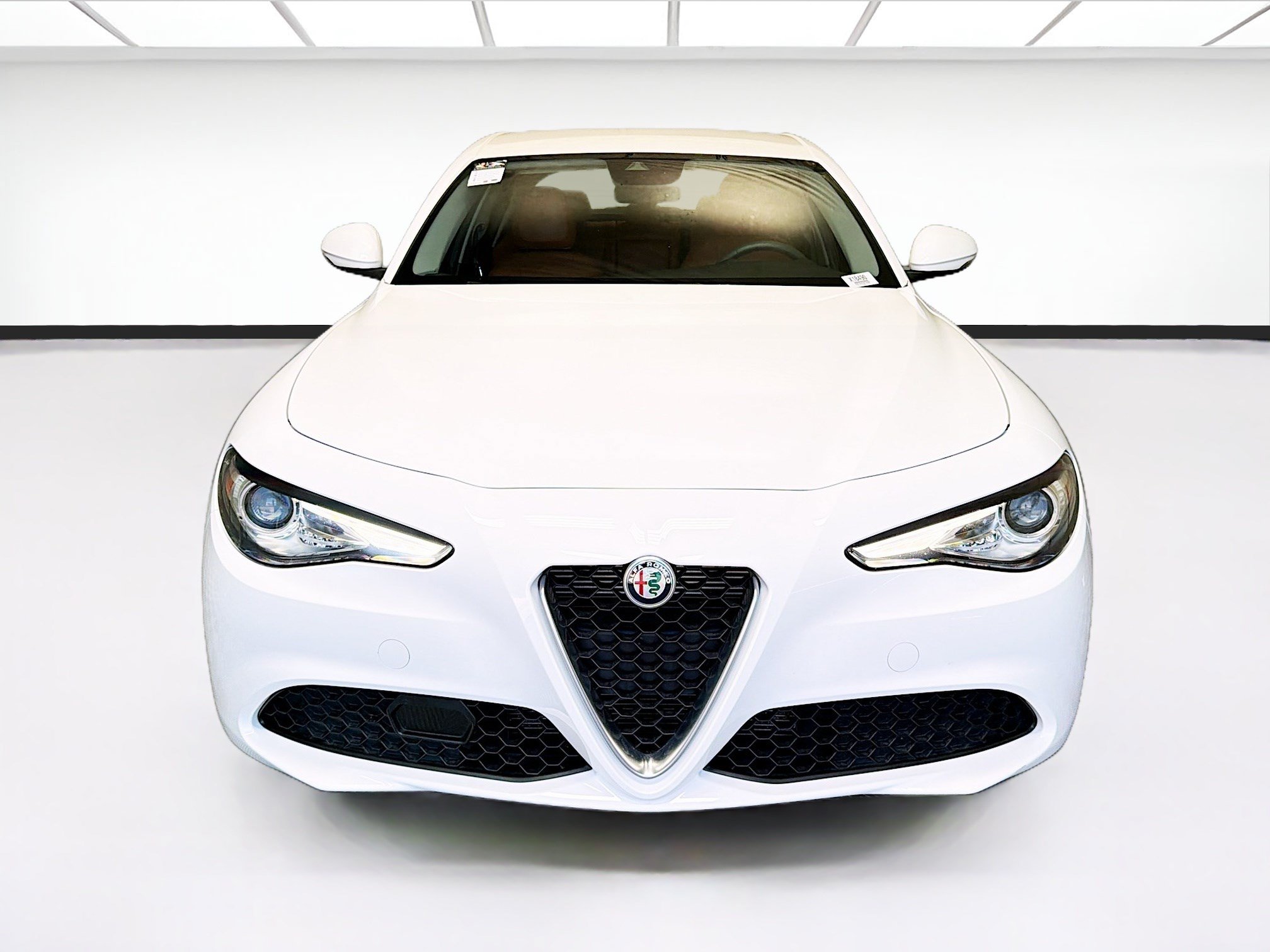 Used 2021 Alfa Romeo Giulia Sprint RWD image 2