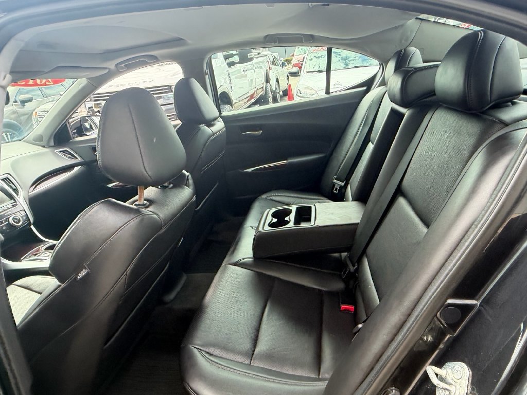 Used 2015 Acura TLX w/ Technology Package FWD image 12