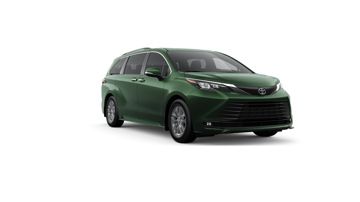 New 2026 Toyota Sienna XLE FWD image 15