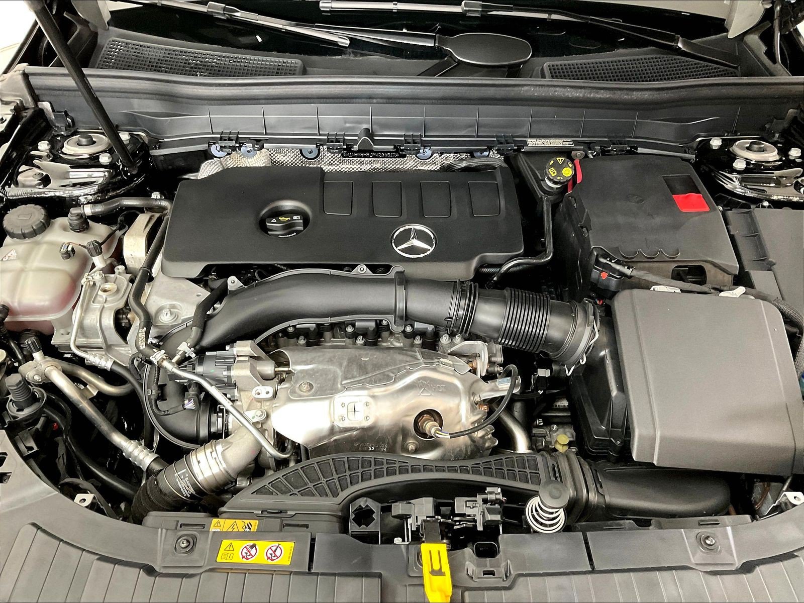 Certified 2023 Mercedes-Benz GLB 250 4MATIC image 30