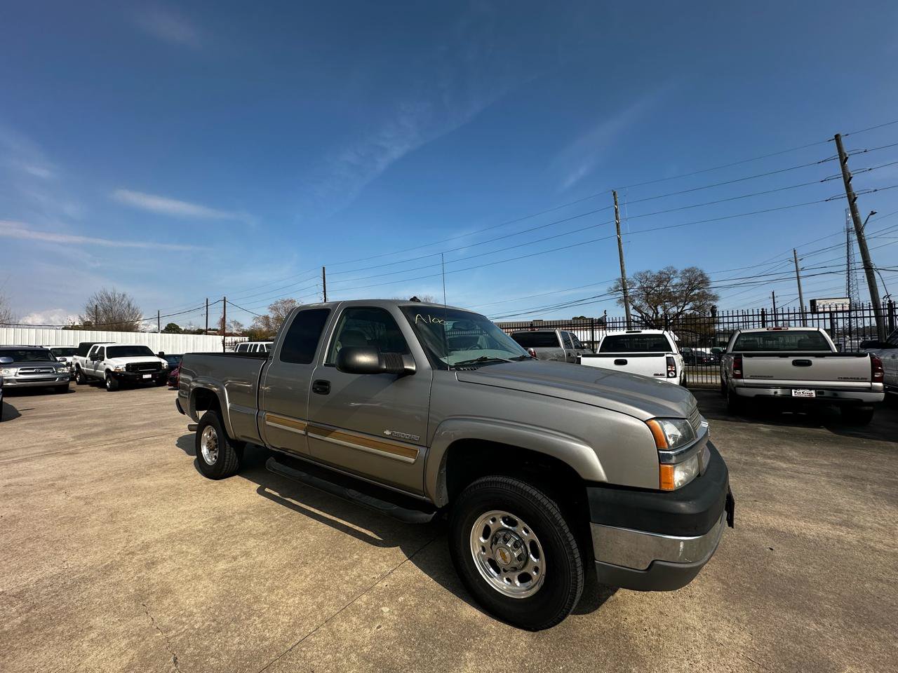 Used 2003 Chevrolet Silverado 2500 LS RWD image 9