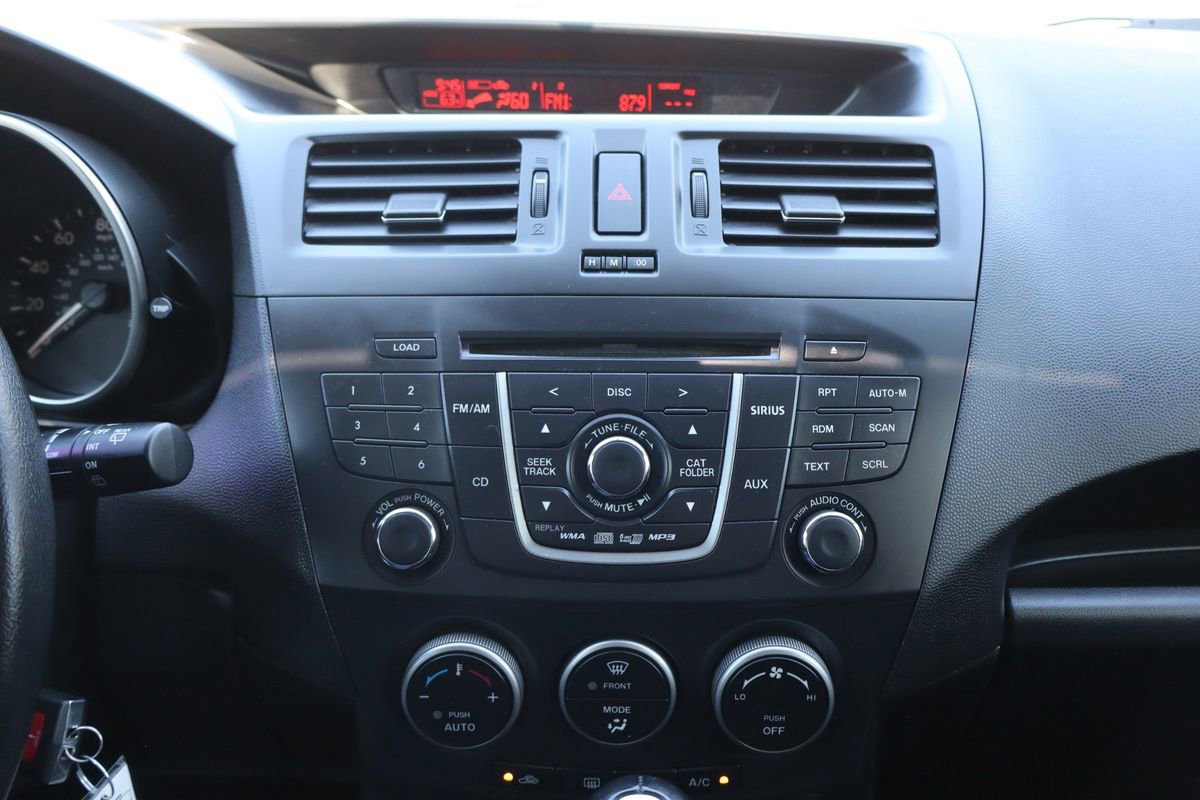 Used 2012 MAZDA MAZDA5 Touring w/ Moonroof & Audio Pkg image 34