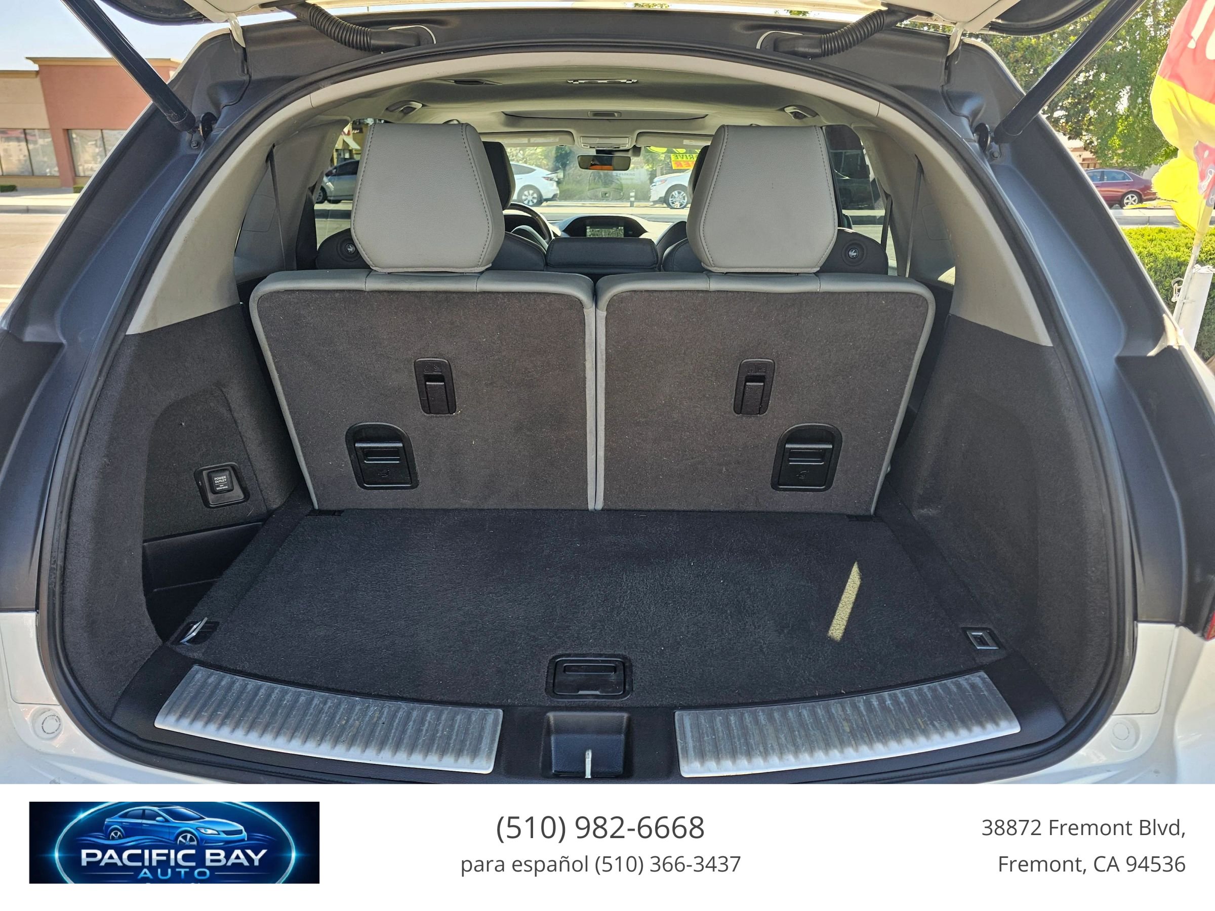 Used 2016 Acura MDX w/ Technology Package AWD/4WD image 17