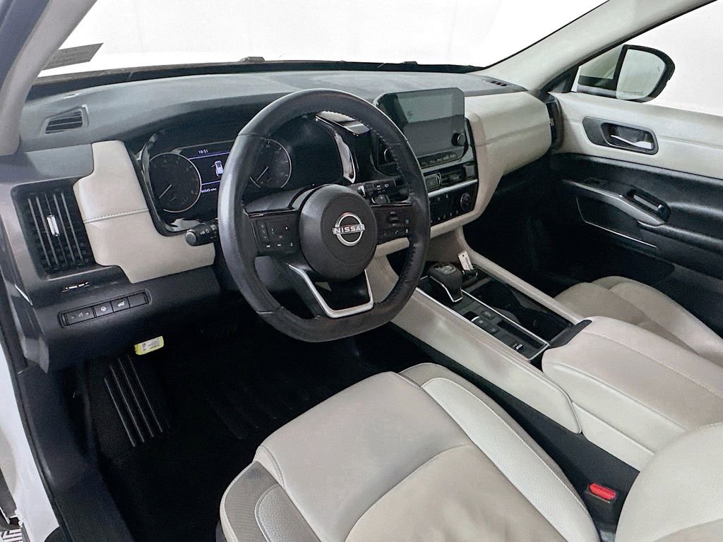 Used 2022 Nissan Pathfinder SL FWD image 31