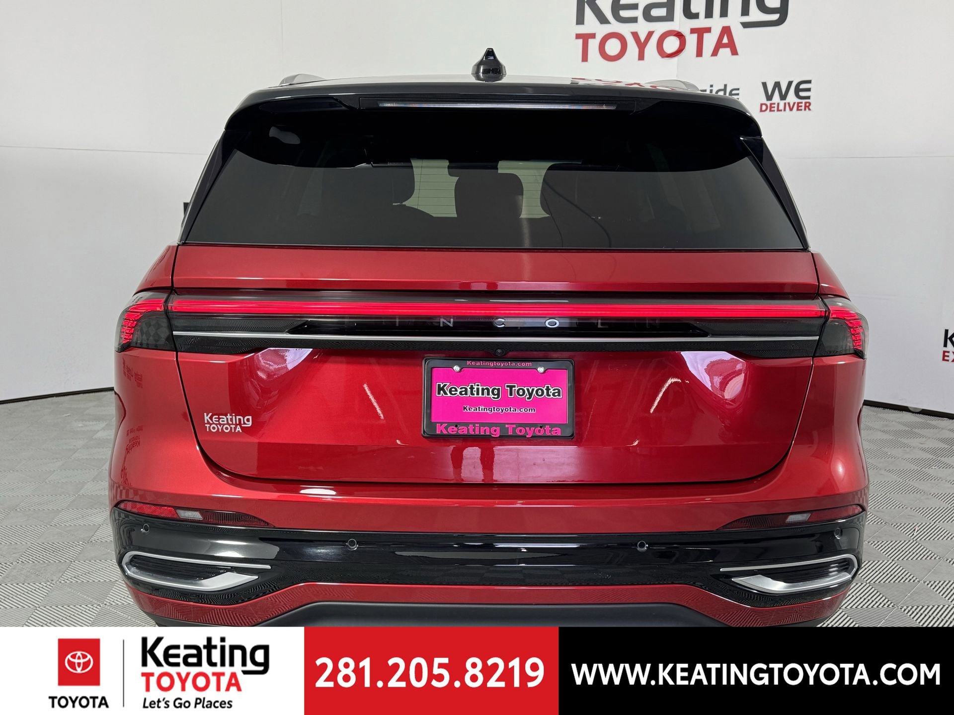 Used 2024 Lincoln Nautilus Reserve image 6