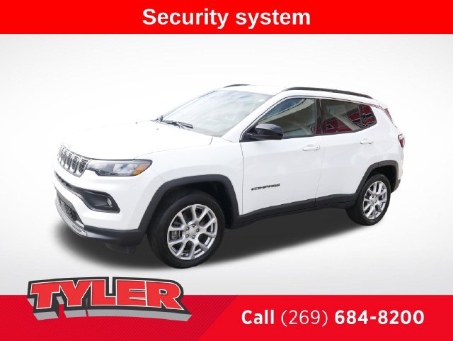 Certified 2023 Jeep Compass Latitude AWD/4WD image 3