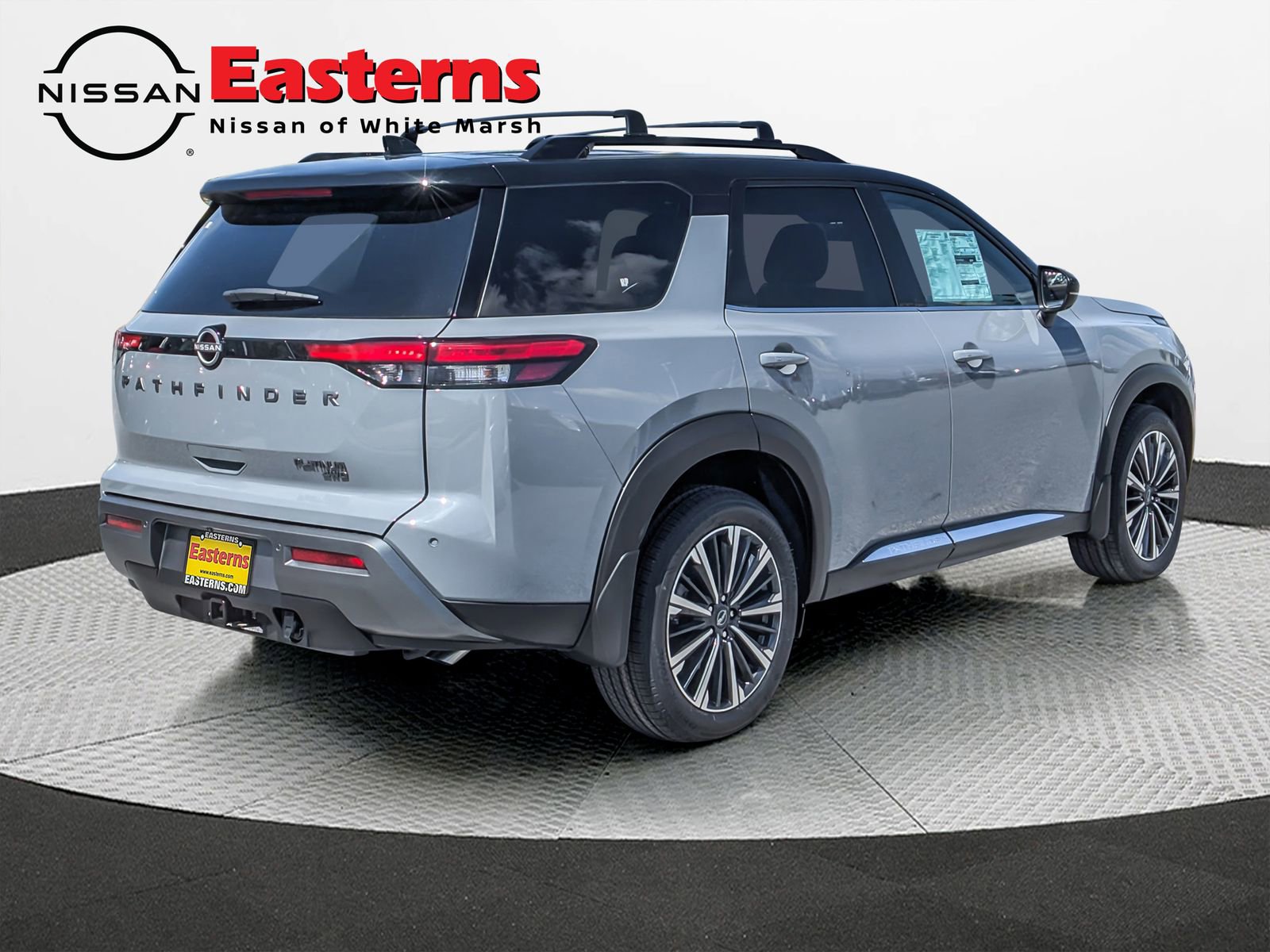 New 2026 Nissan Pathfinder Platinum image 7