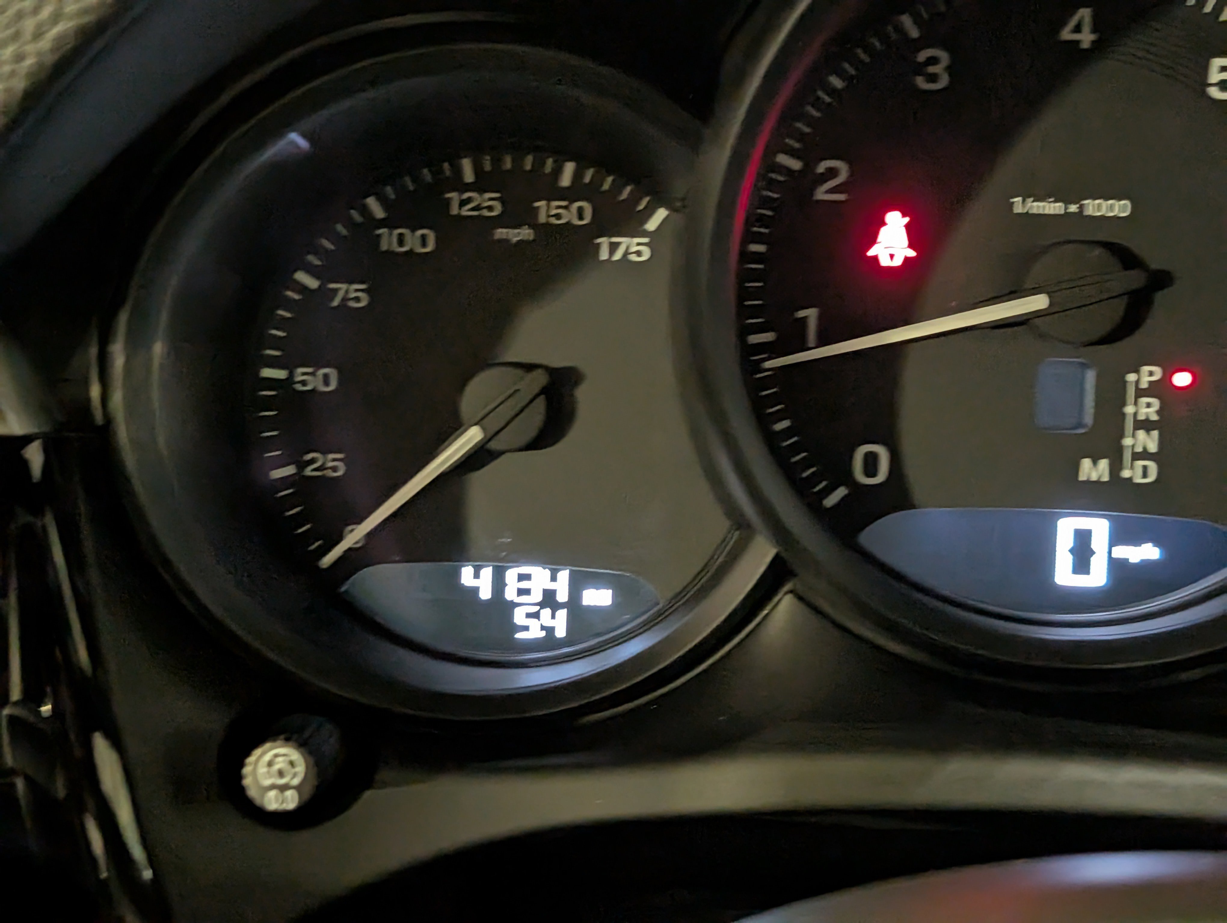 Used 2025 Porsche Macan image 32