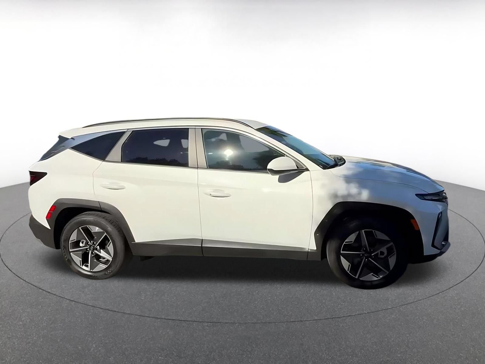 Used 2026 Hyundai Tucson SEL FWD image 15