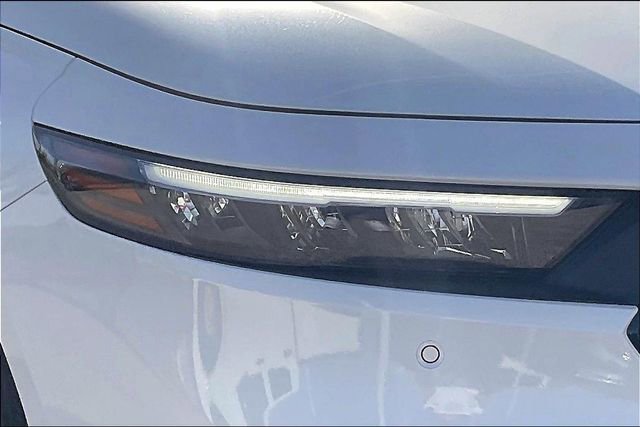 Used 2023 Honda Accord Touring image 27