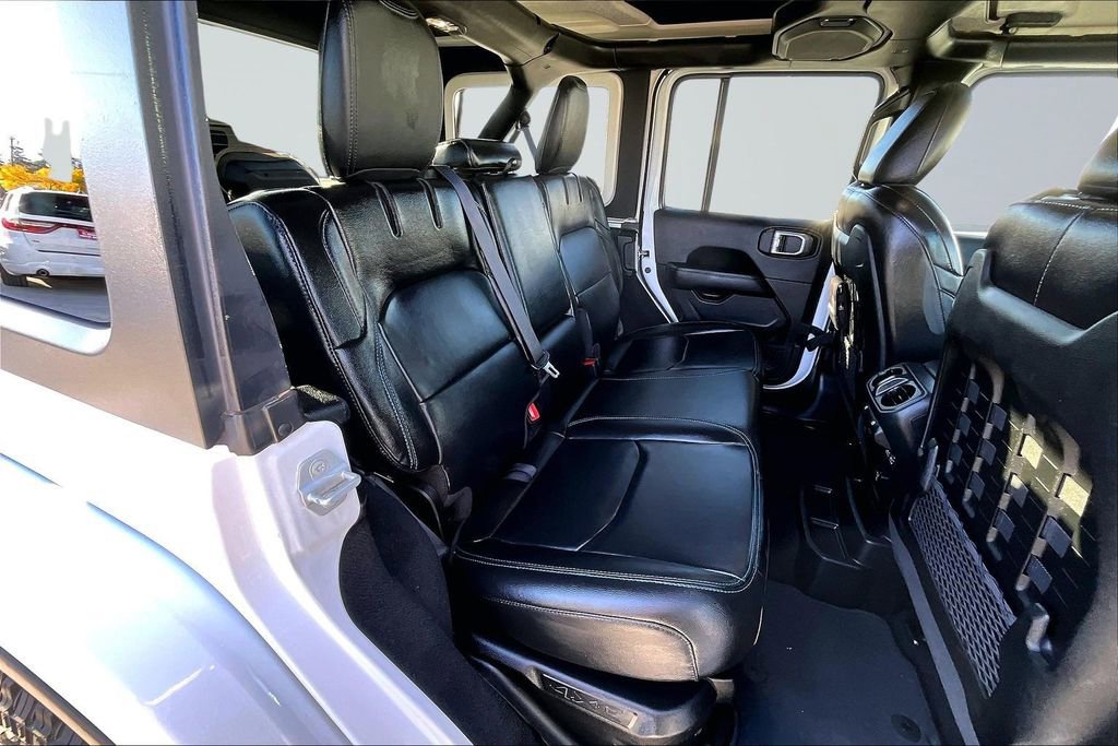 Used 2021 Jeep Wrangler Unlimited Rubicon 4xe w/ Steel Bumper Group image 18