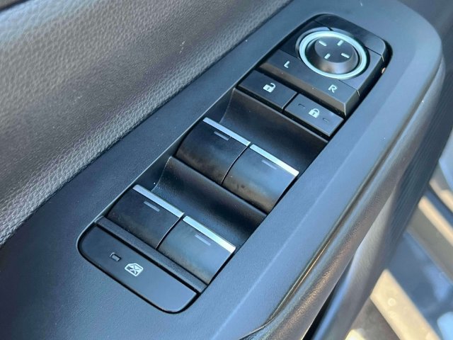 Certified 2024 Toyota Prius Prime FWD image 22