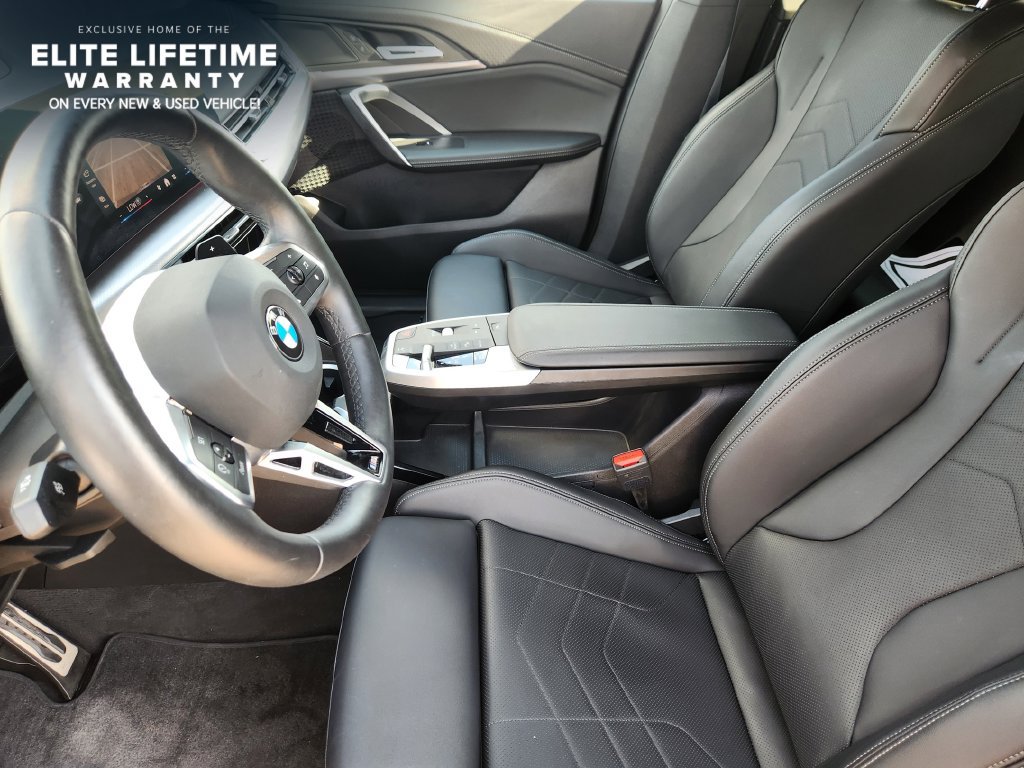 Used 2025 BMW X2 xDrive28i AWD/4WD image 13