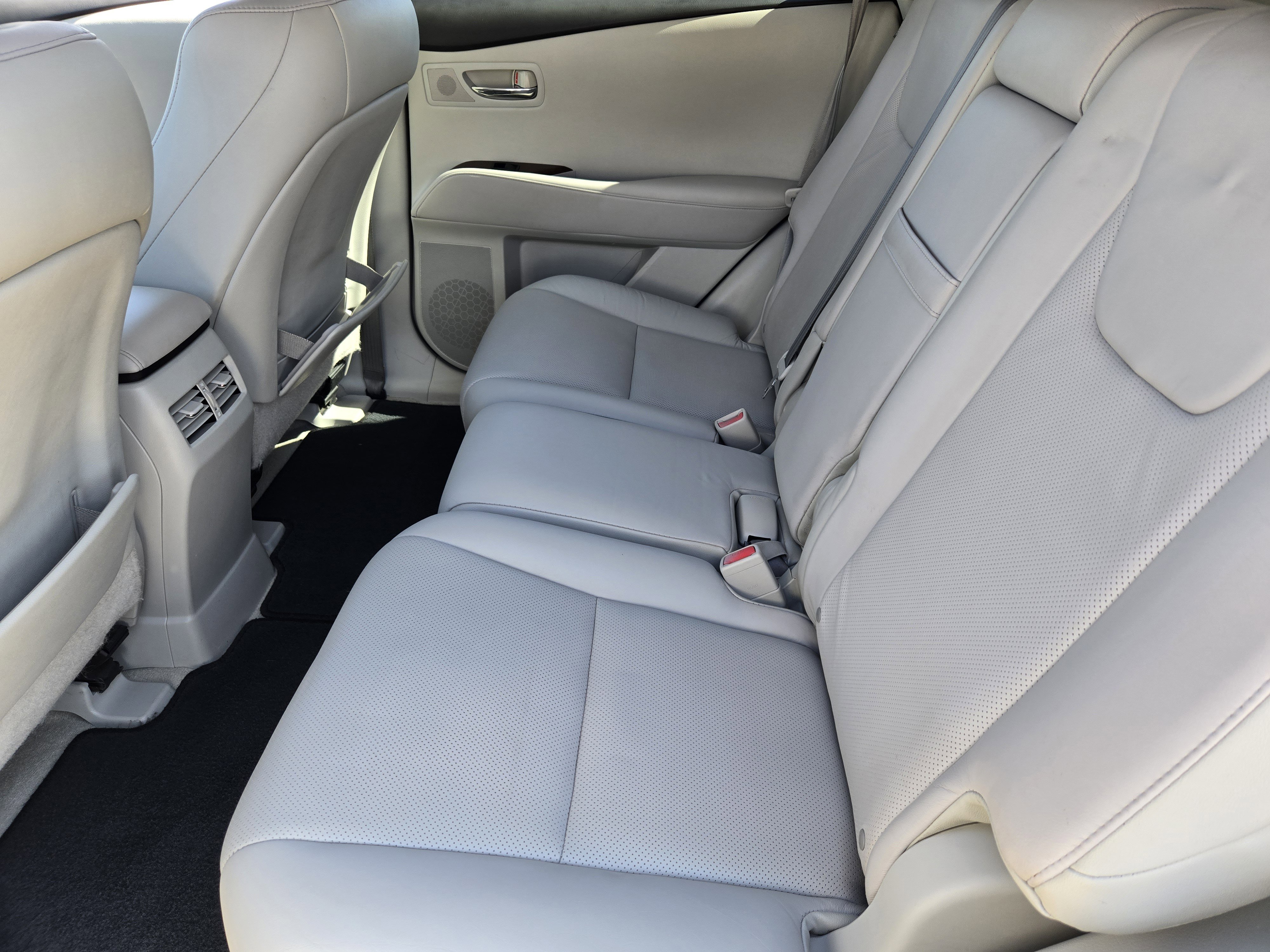 Used 2011 Lexus RX 350 2WD w/ Premium Pkg image 37