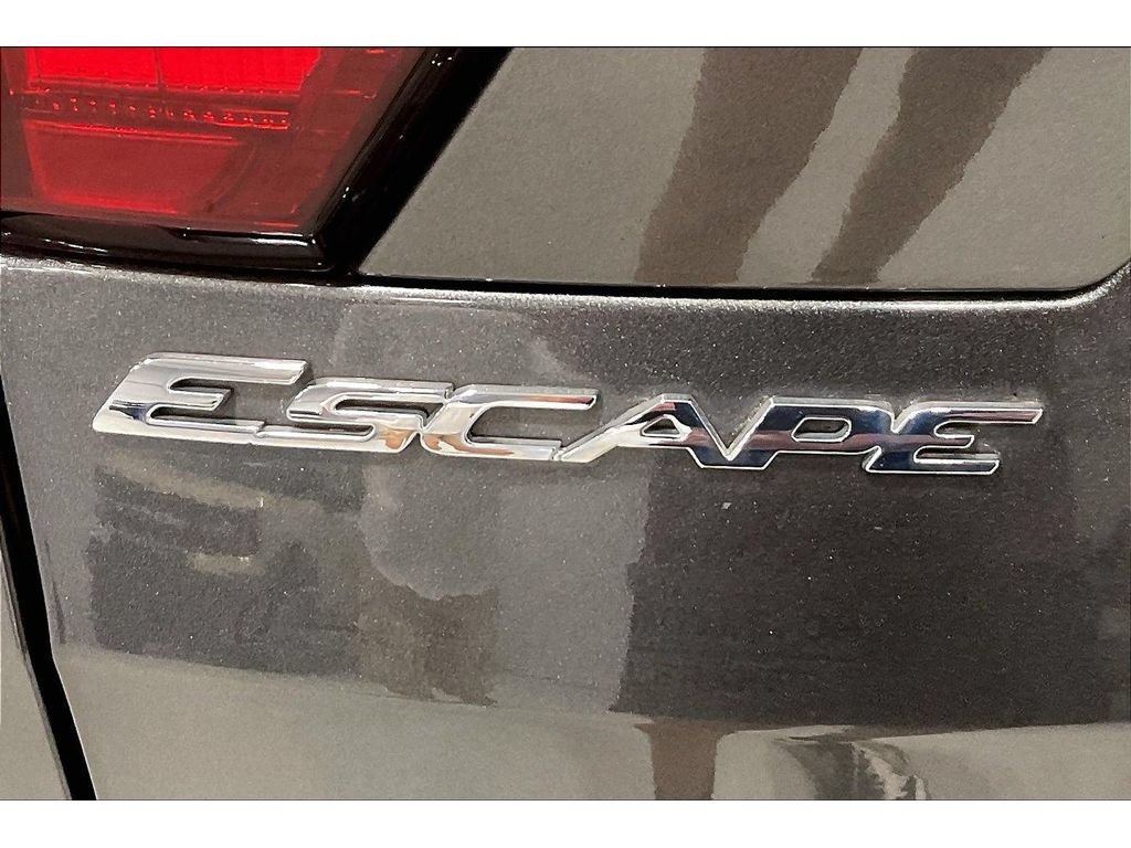 Used 2019 Ford Escape SEL AWD/4WD image 37