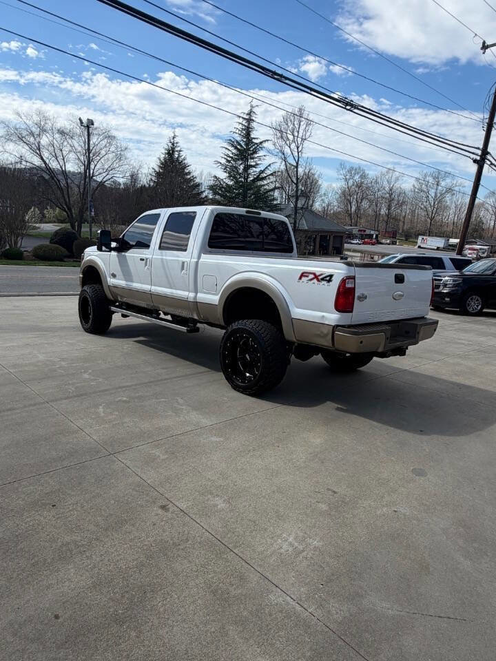 Used 2012 Ford F250 King Ranch w/ King Ranch w/Chrome Pkg image 4