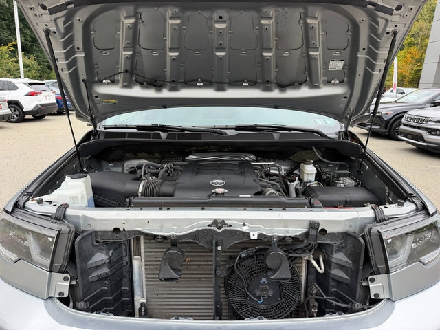 Certified 2021 Toyota Sequoia Platinum AWD/4WD image 15