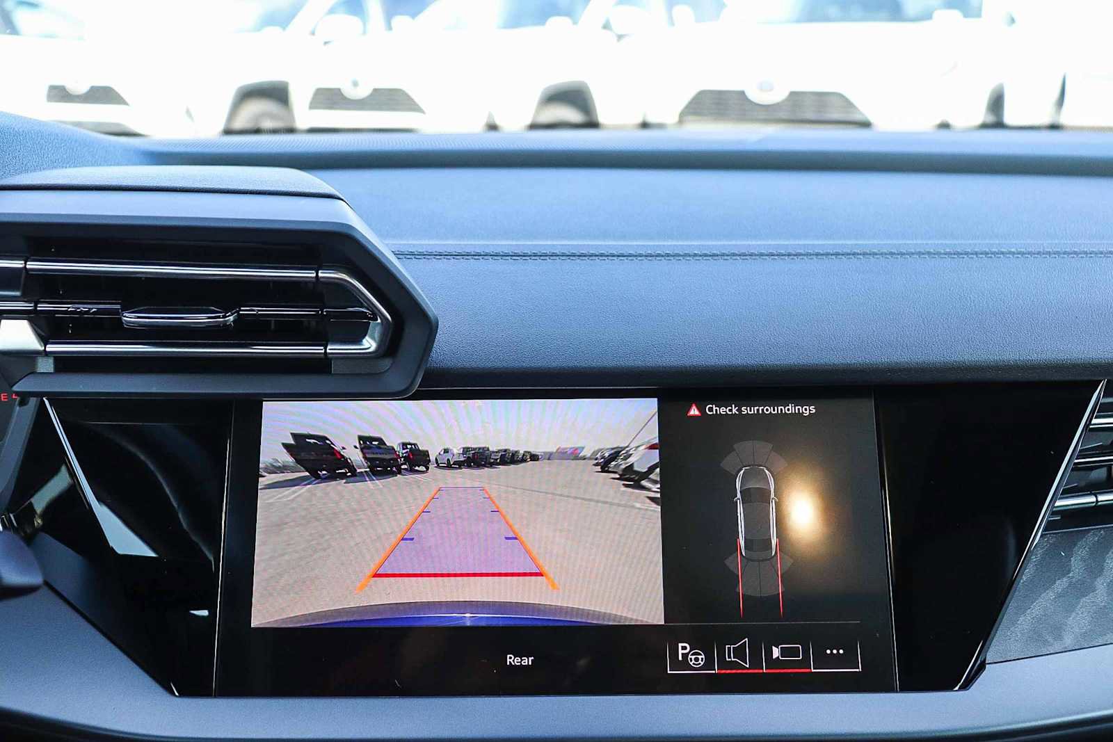 Used 2025 Audi A3 2.0T Premium image 35