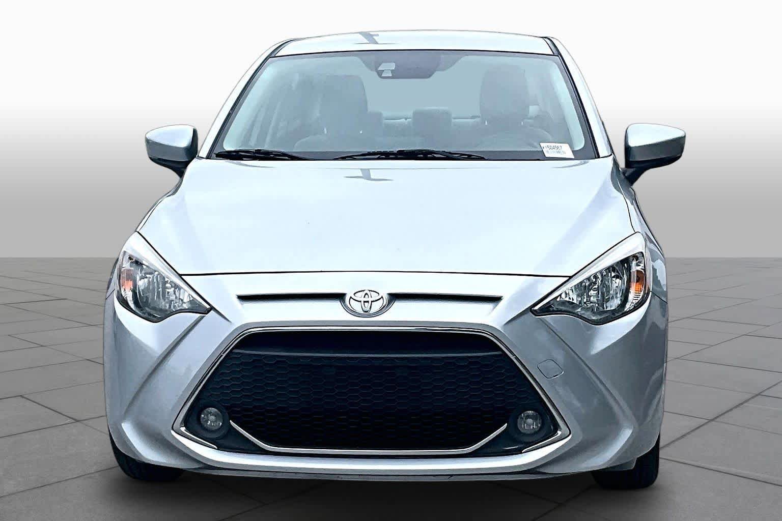 Used 2019 Toyota Yaris LE FWD image 4