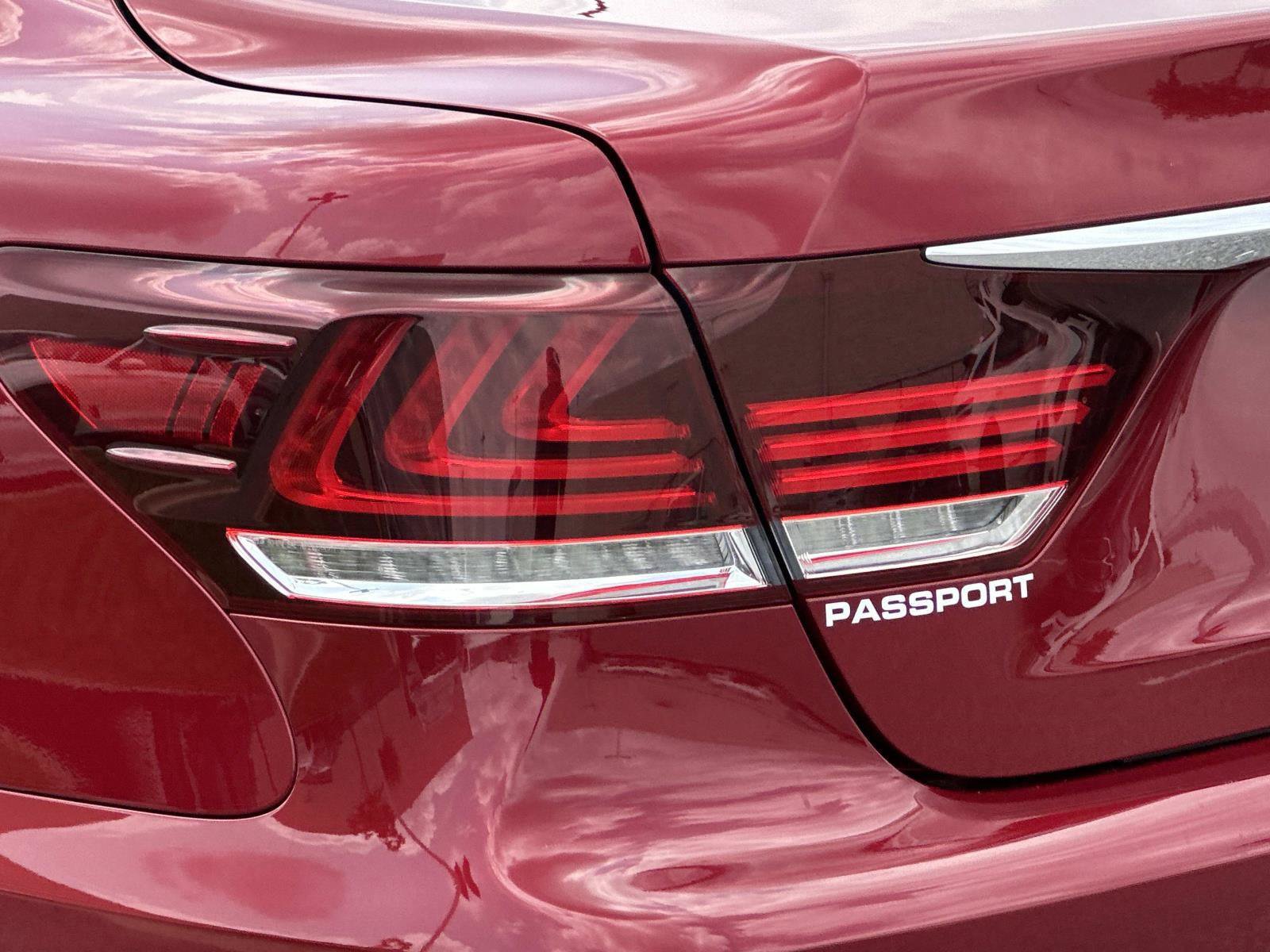 Used 2015 Lexus LS 460 AWD w/ Comfort Package image 8