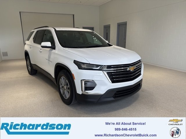 Certified 2023 Chevrolet Traverse LT image 1