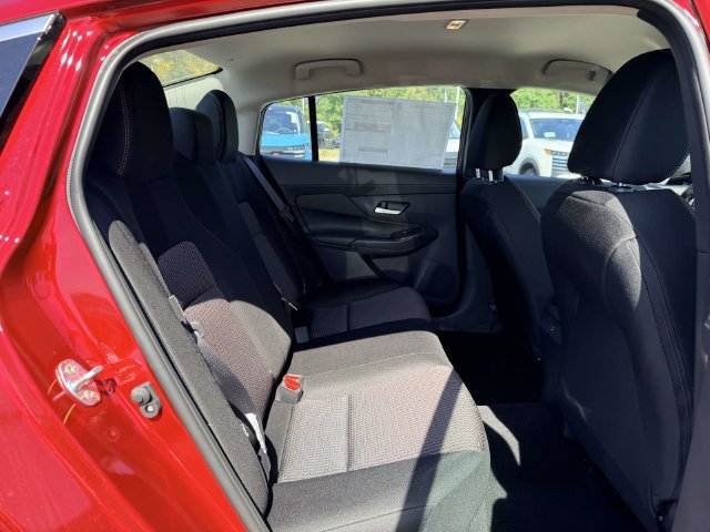 New 2027 Nissan Sentra SR w/ Floor Mat Package FWD image 11