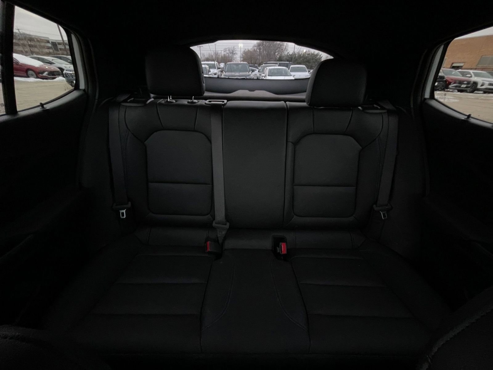 Used 2025 Buick Envista Sport Touring image 37