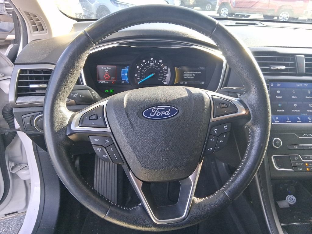 Used 2020 Ford Fusion SE w/ Equipment Group 151A image 10