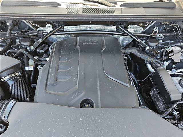 Certified 2025 Audi Q5 Premium AWD/4WD image 28