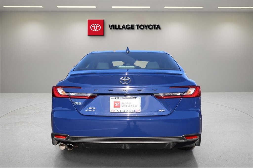 Certified 2025 Toyota Camry SE image 4