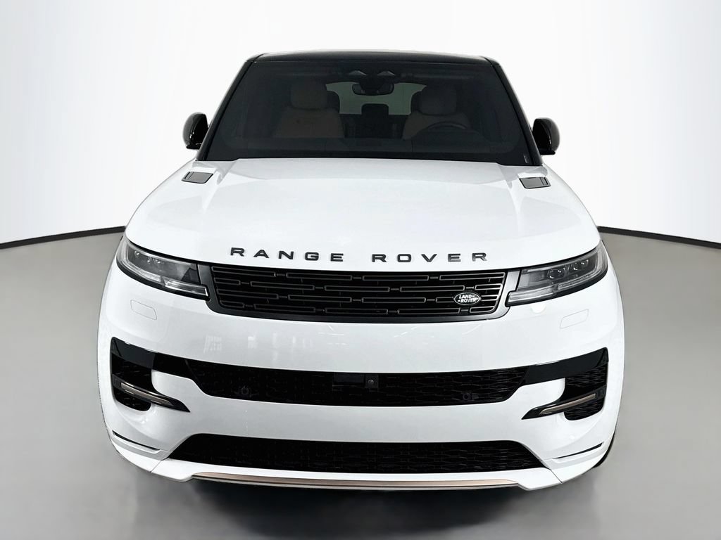 Used 2025 Land Rover Range Rover Sport Dynamic SE AWD/4WD image 6