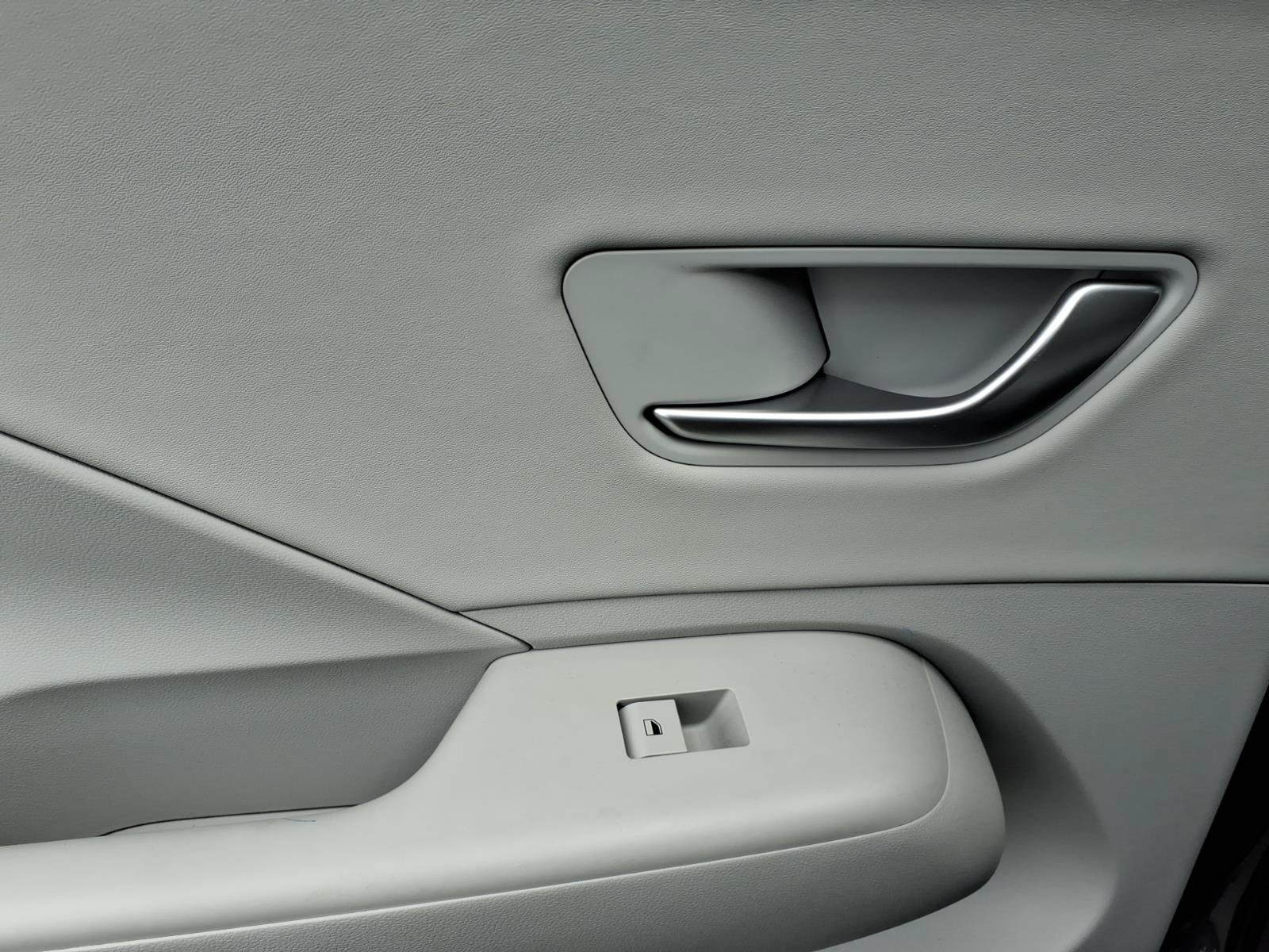 Certified 2026 Hyundai Kona SEL Premium FWD image 16